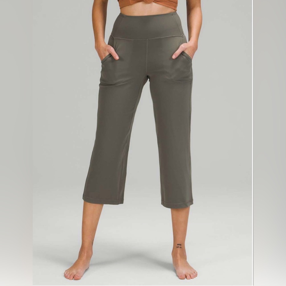 Lululemon Align Wide Leg Super-High-Rise Crop 23" Grey Sage Size 12